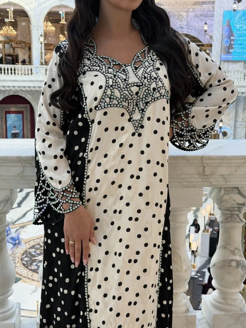 Polks Dots Jalabiya