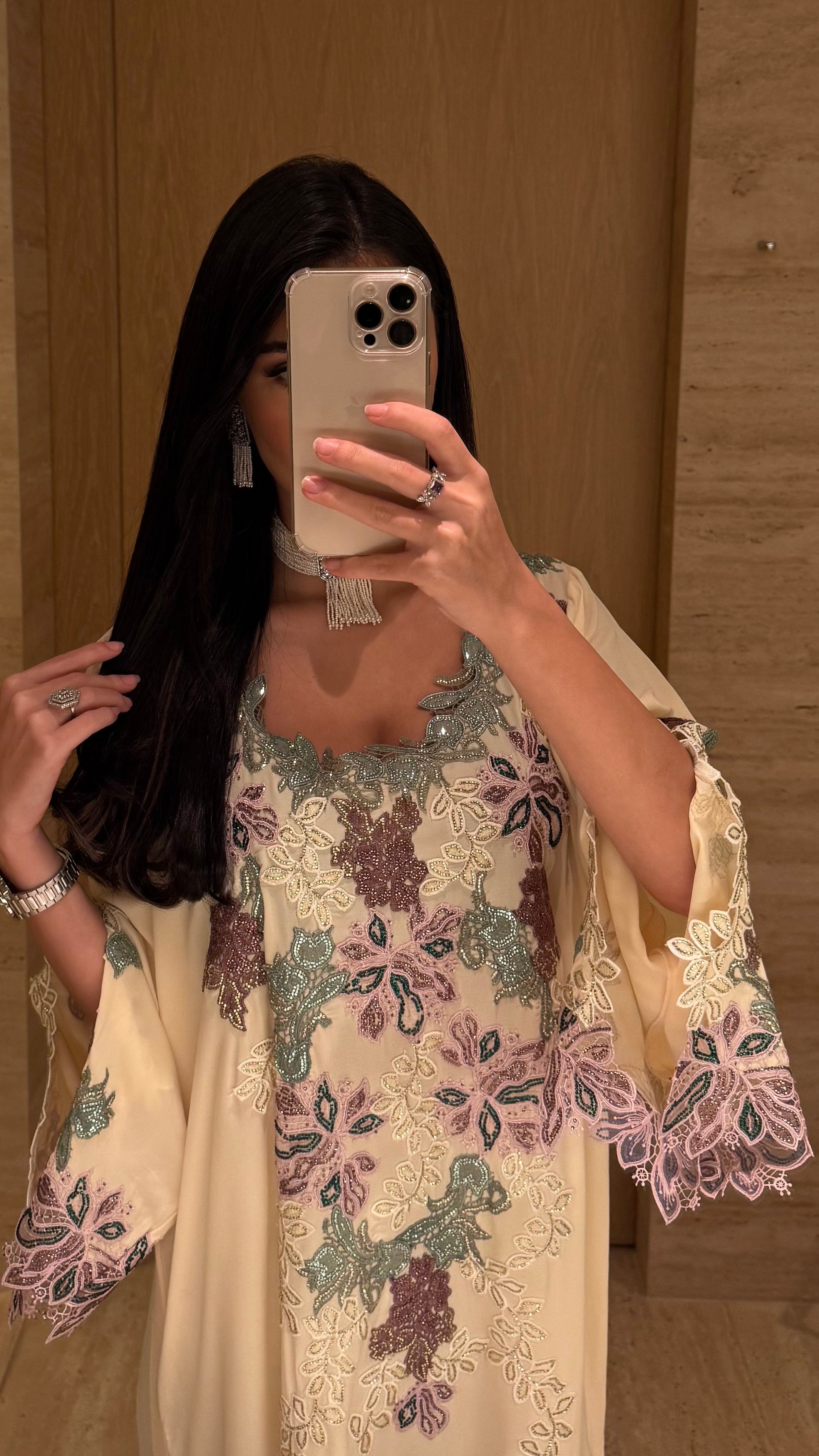 Noor Floral Embroidered Cream Jalabiya