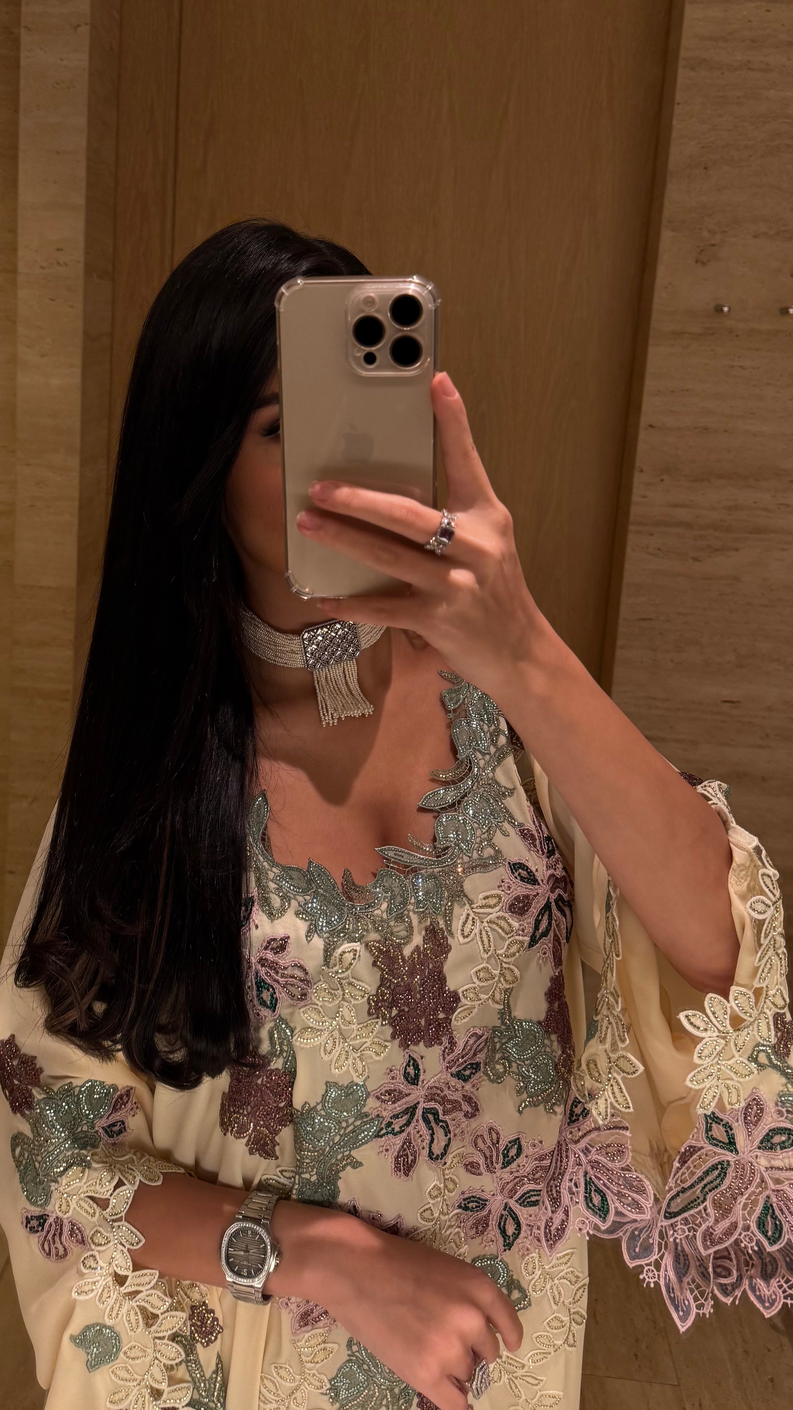 Noor Floral Embroidered Cream Jalabiya