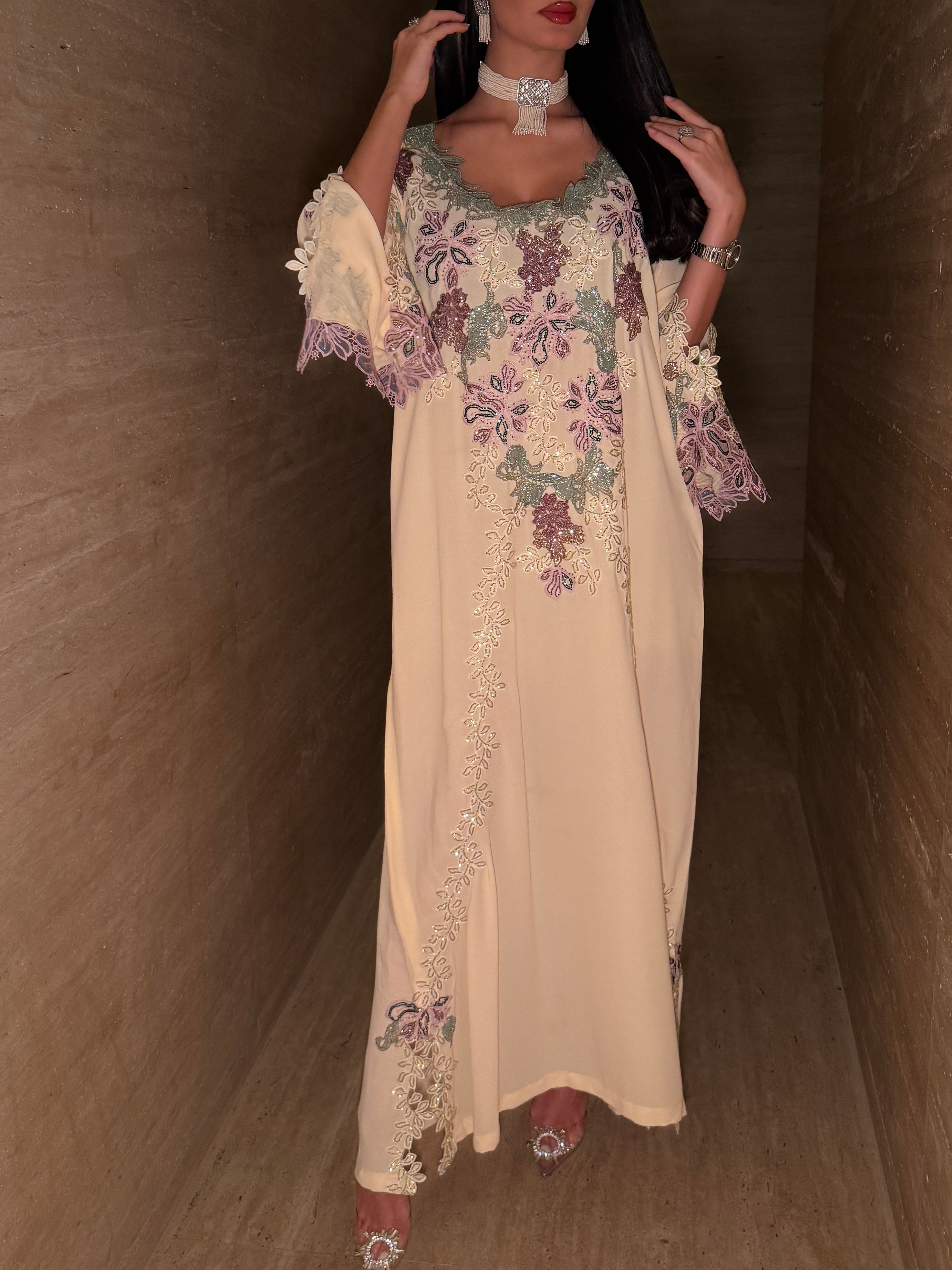 Noor Floral Embroidered Cream Jalabiya