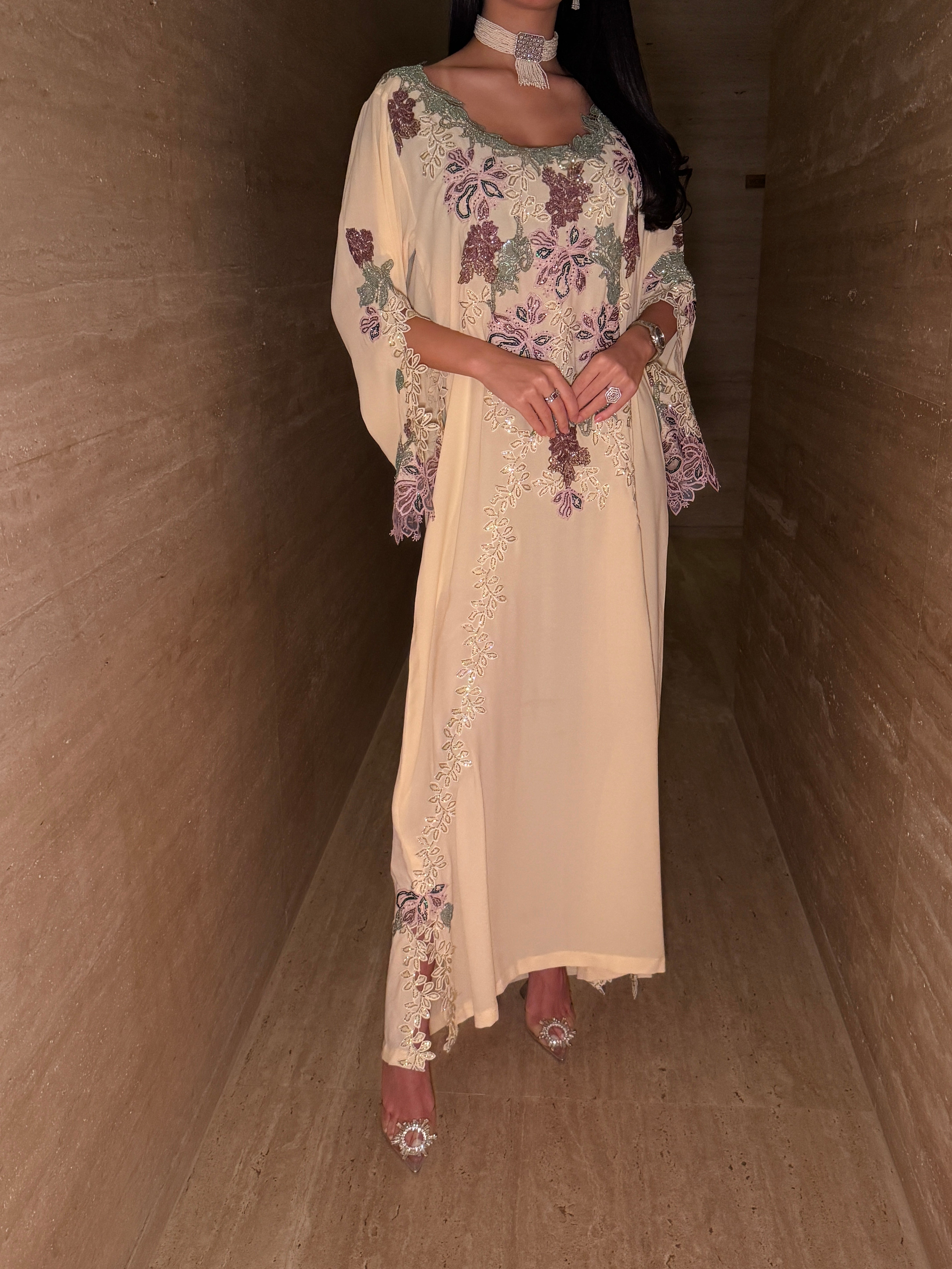 Noor Floral Embroidered Cream Jalabiya