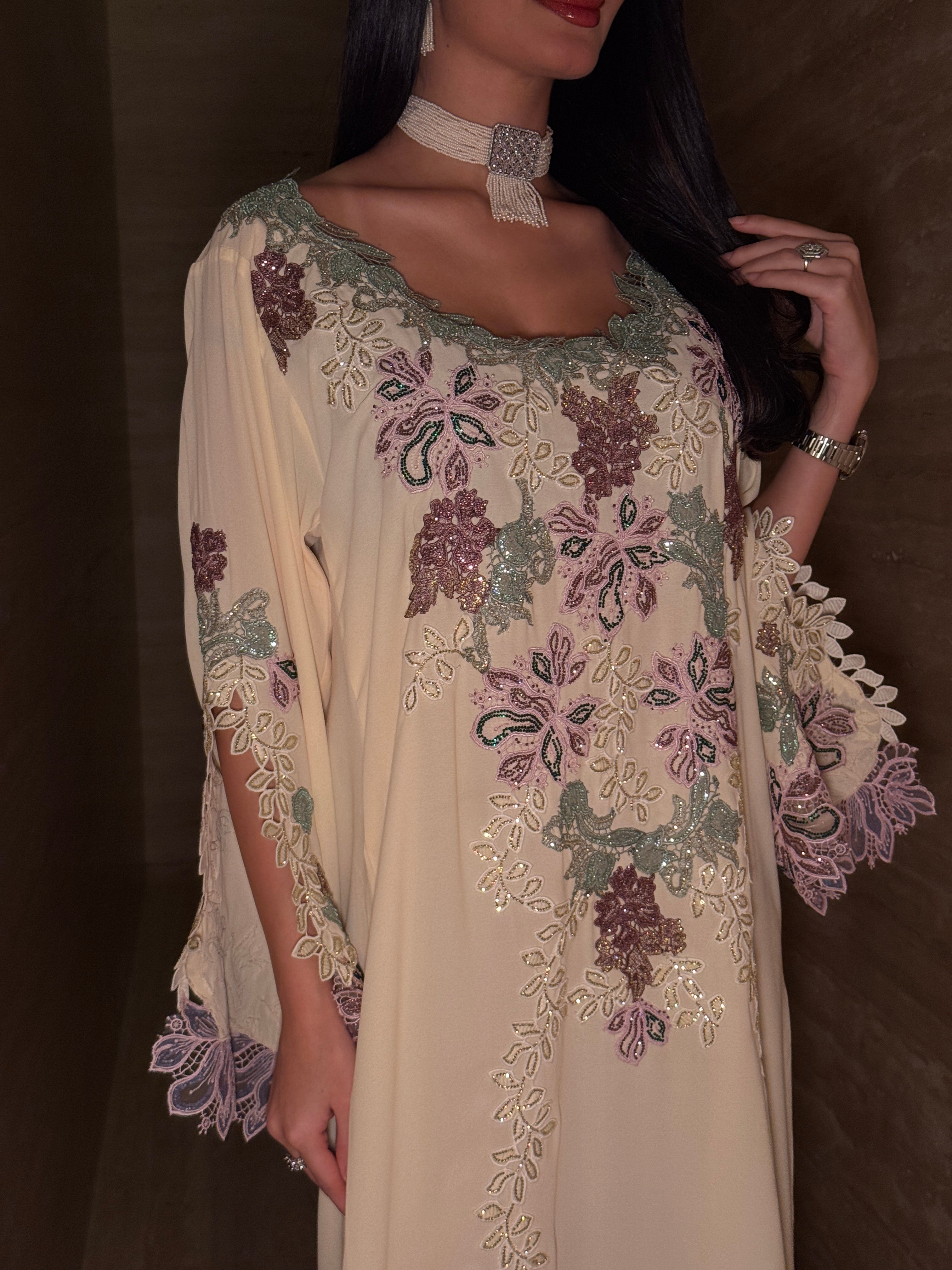 Noor Floral Embroidered Cream Jalabiya