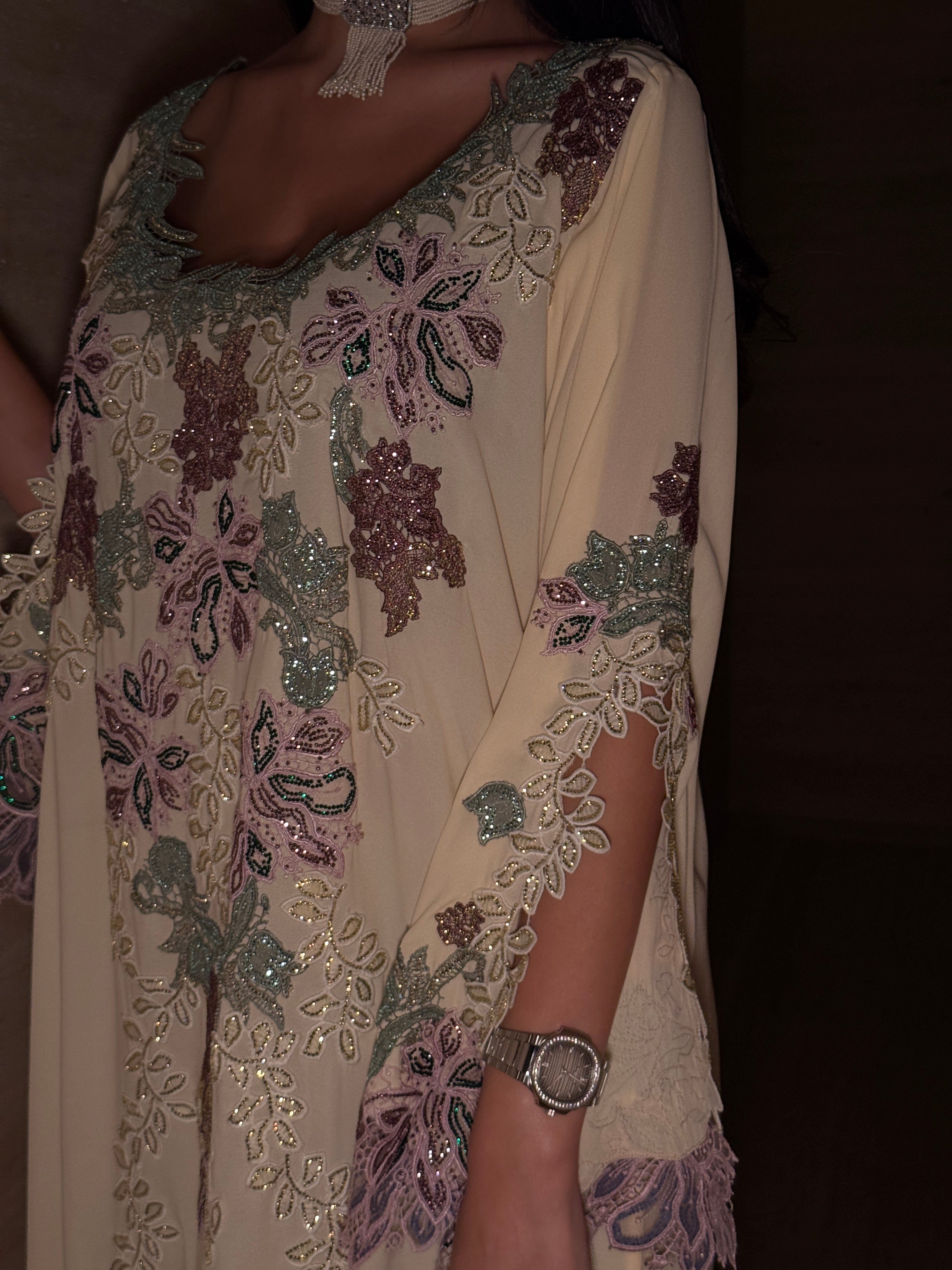 Noor Floral Embroidered Cream Jalabiya