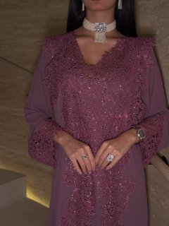 Mauve Radiance Embellished Lace Jalabiya