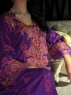 Royal Amethyst Embroidered Jalabiya