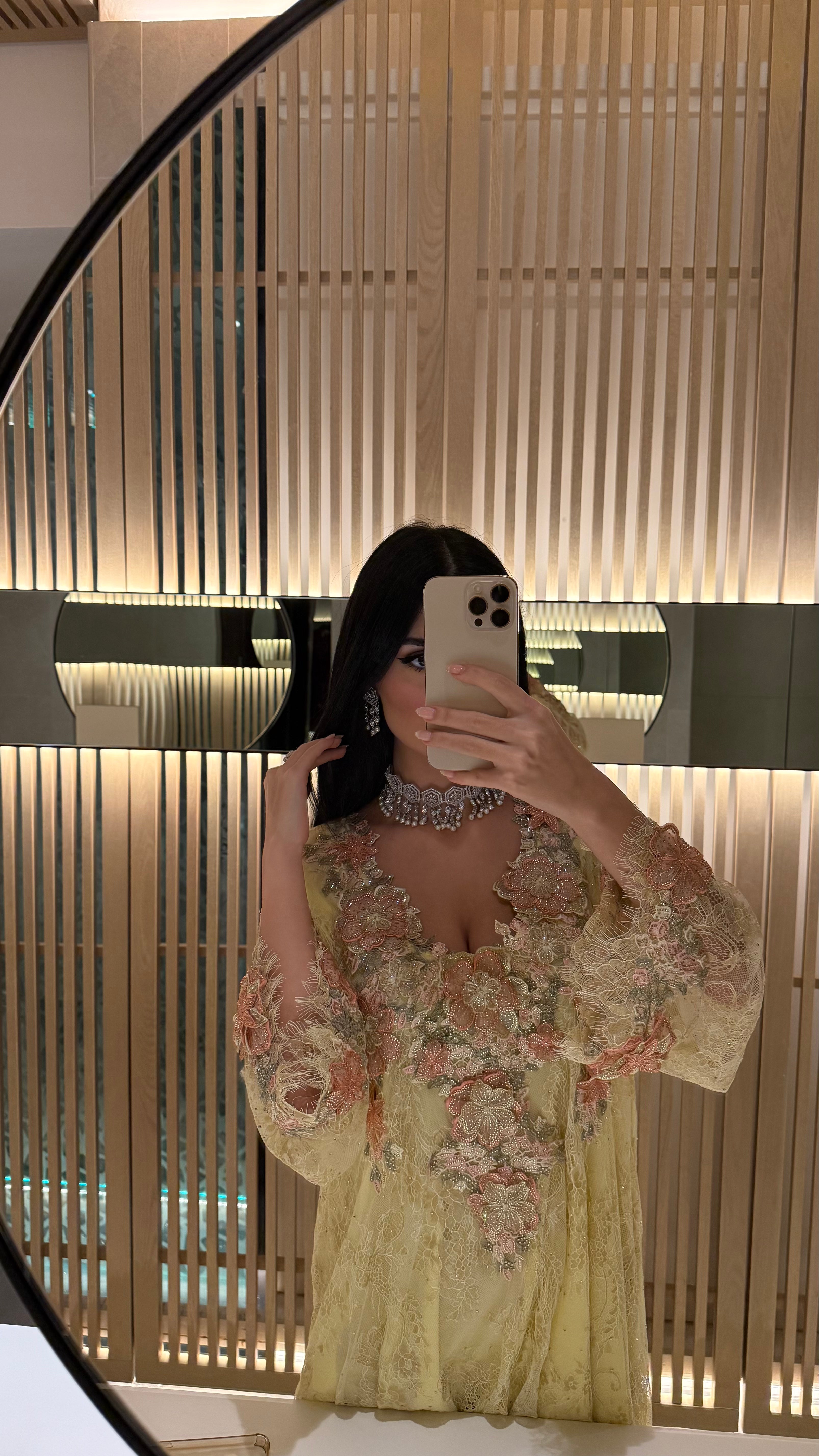 Light of the Sun jalabiya