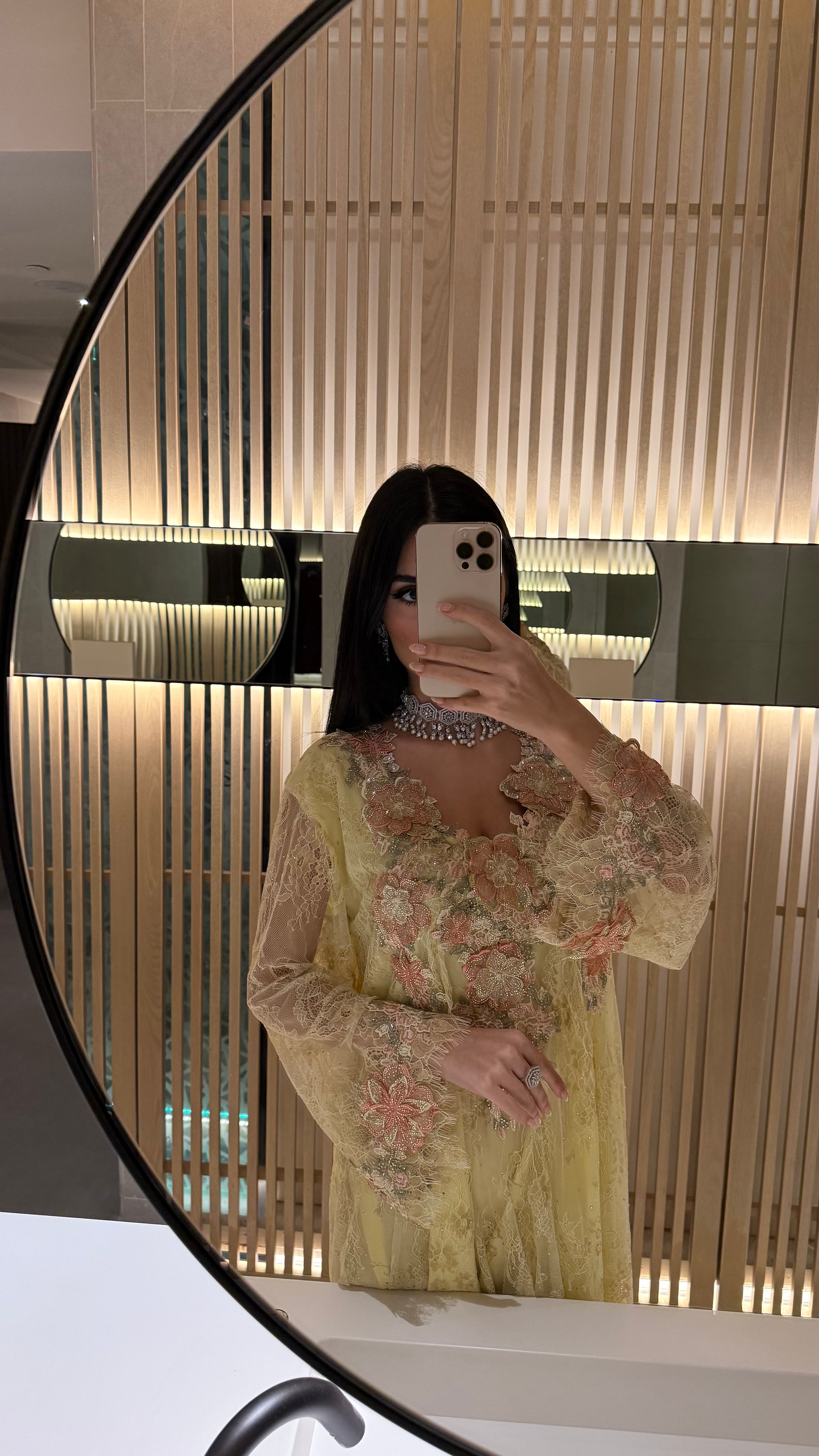 Light of the Sun jalabiya